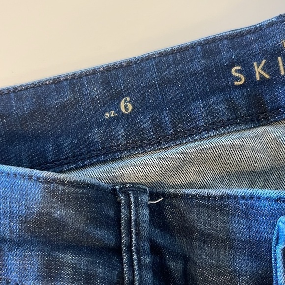 White House Black Market Womens Mid Rise Blue Zebra Print The Skinny Jeans 6 - Picture 6 of 8